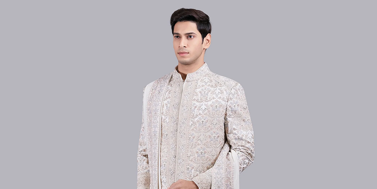 Best Sherwani For Wedding: Simple Tips to Match with Jewelry and Footwear