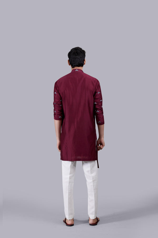 MAROON PURE LINEN THREAD WORK KURTA SET