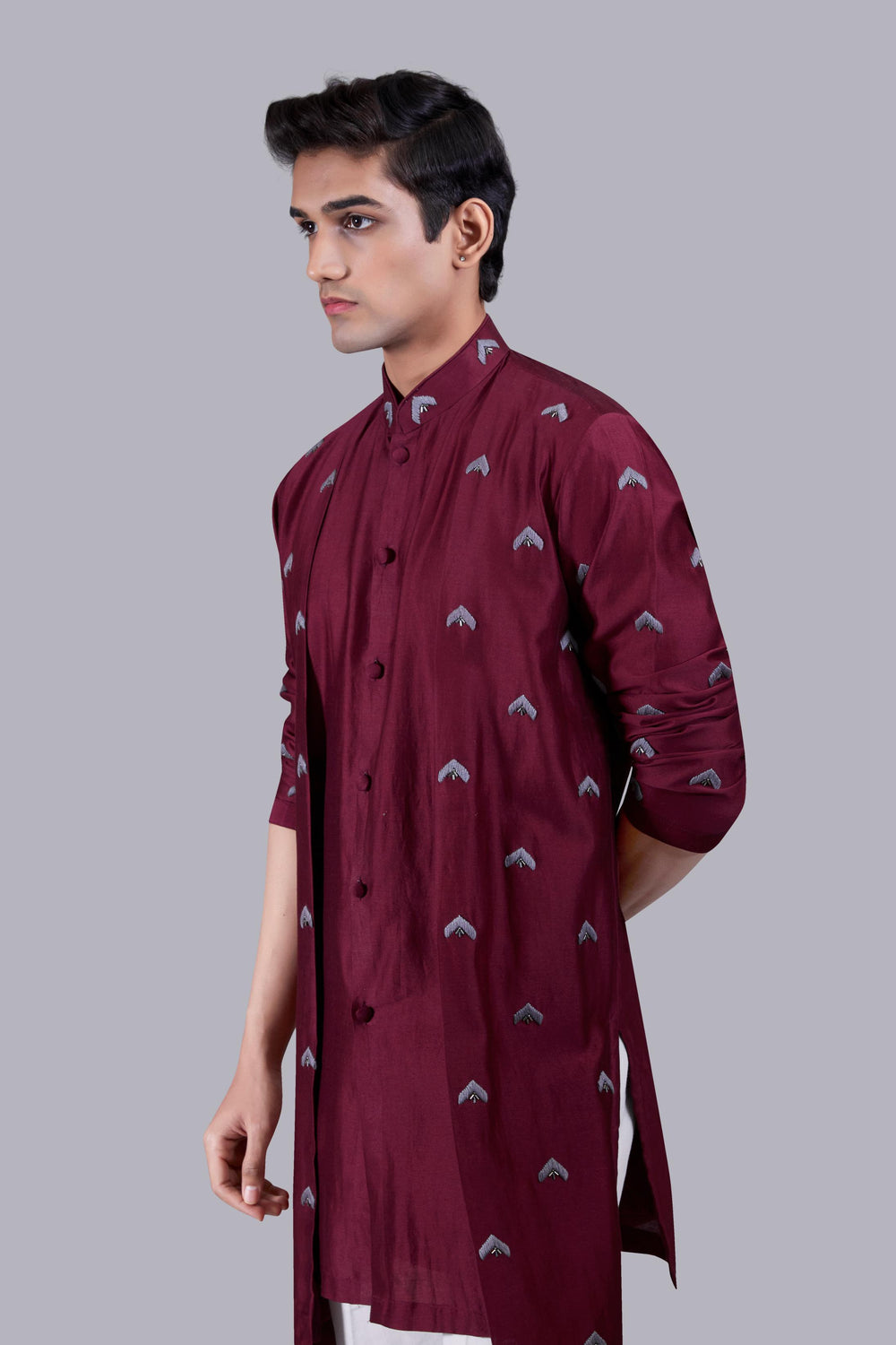MAROON PURE LINEN THREAD WORK KURTA SET