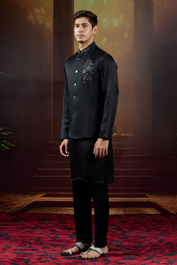 Noir Dynasty  Silk Bundi Set with Cutdana & Pearl Embellishments