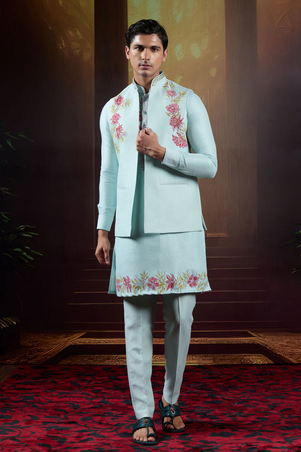 Ivory Reverie  Handpainted Cutdana Bundi Set in Raw Silk