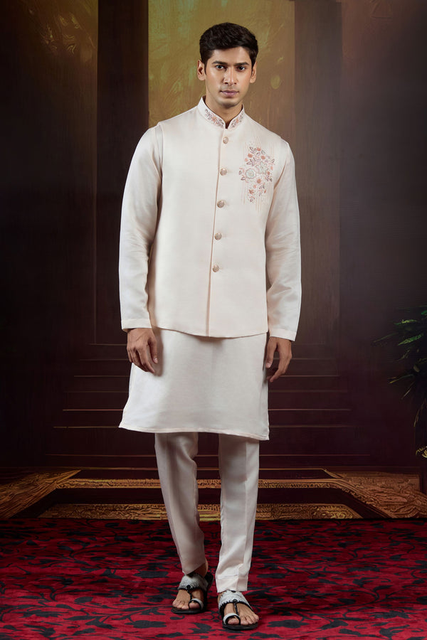 Ivory Eclipse  Silk Bundi Set with Pearl and Thread Embroidery