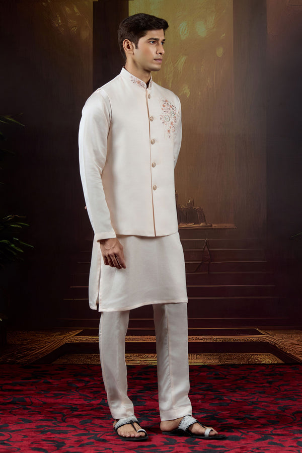 Ivory Eclipse  Silk Bundi Set with Pearl and Thread Embroidery