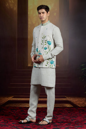 Pearl Whisper Linen Bundi Set with Sequins & Thread Embellishment