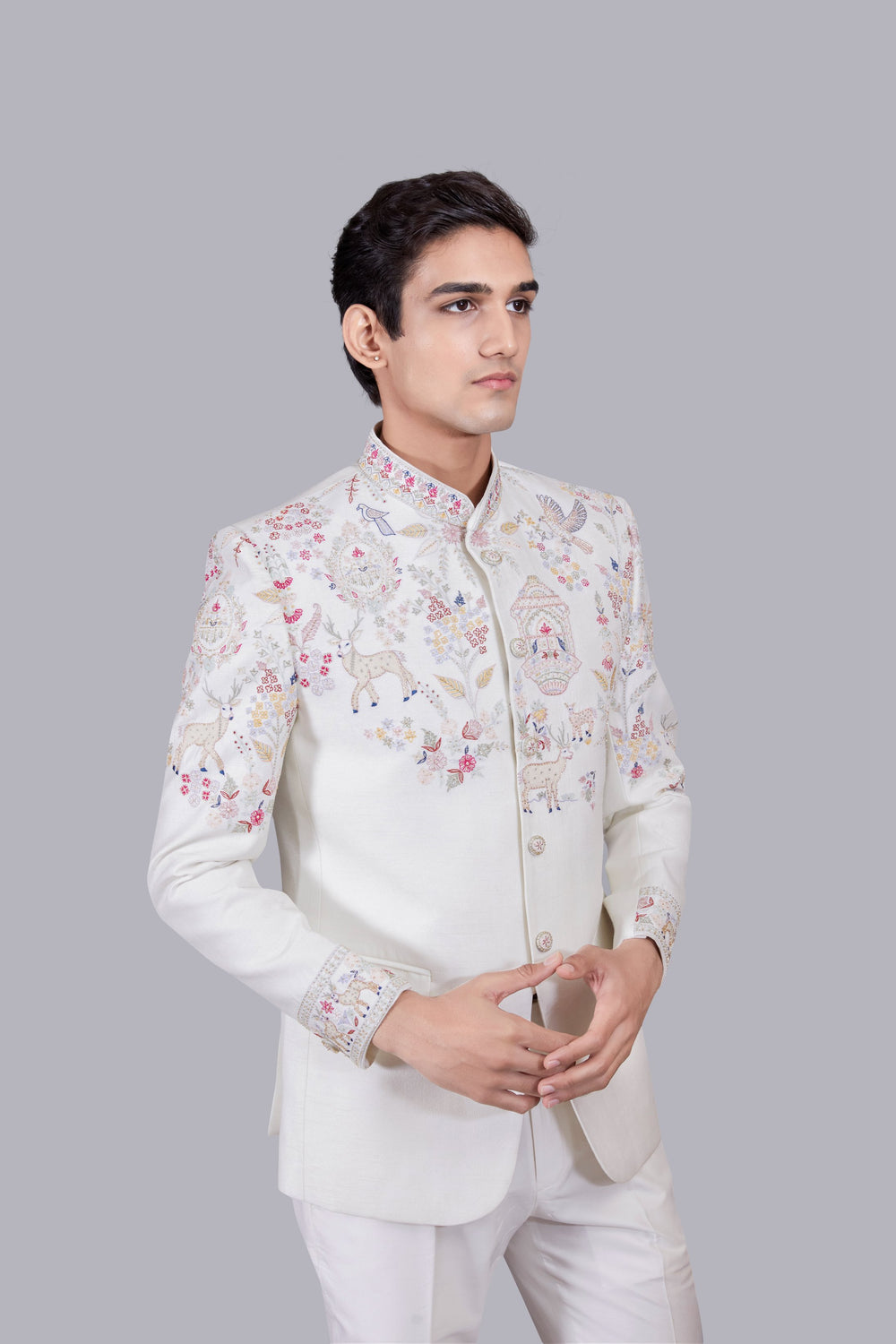 CREAM BHAGALPURI SILK THREAD WORK JODHPURI