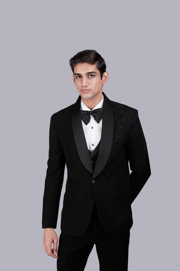 BLACK BOOMARIYO THREAD WORK SUIT