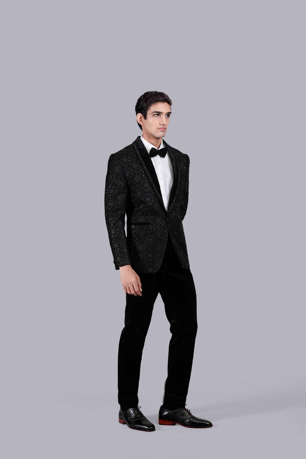 BLACK ITALIAN COTTON VELVET ZARI WORK SUIT