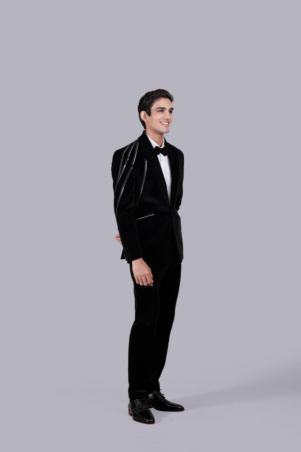 BLACK ITALIAN COTTON VELVET LEATHER PIPING SUIT