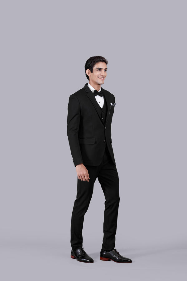 BLACK KNITTED LYCRA PLAIN SUIT