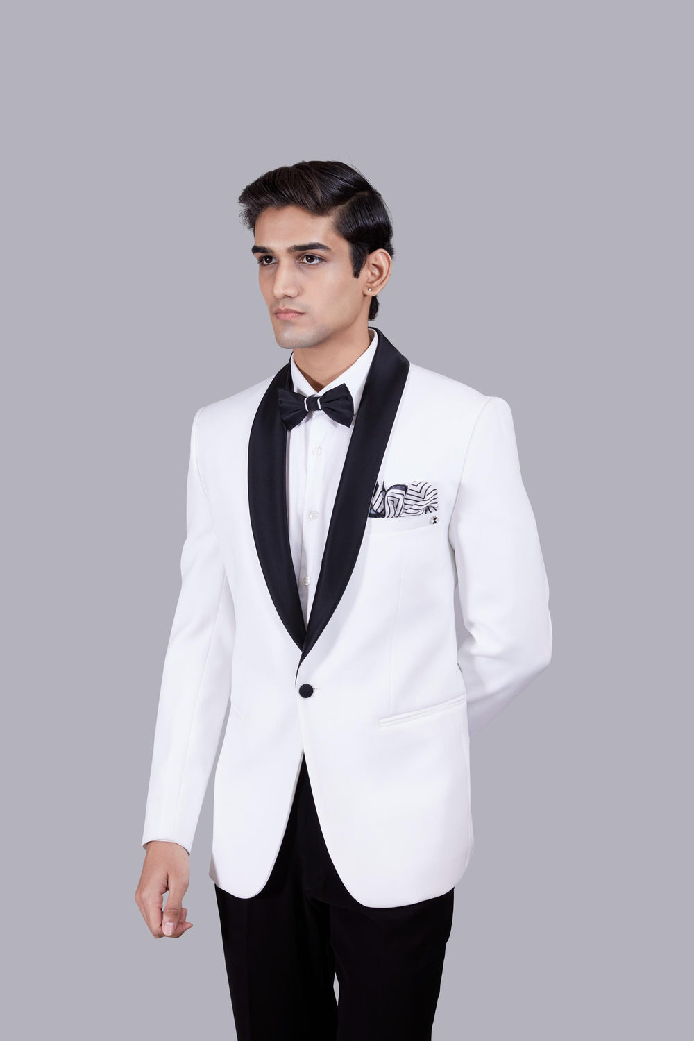 WHITE BOOMARIYO PLAIN SUIT