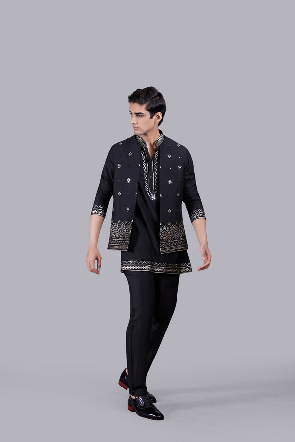 BLACK CHANDERI SILK LEATHER WORK BUNDI SET