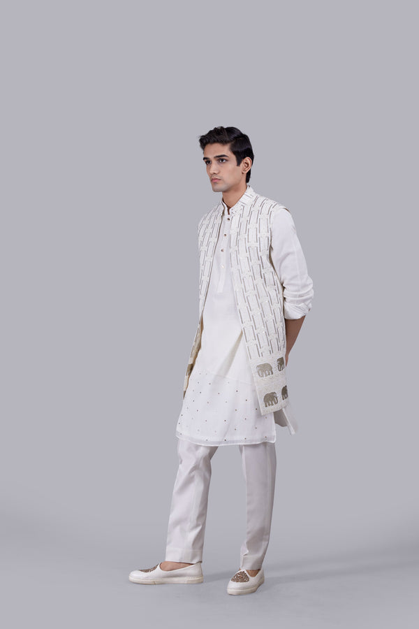 OFF WHITE GEORGETTE THREAD WORK BUNDI SET