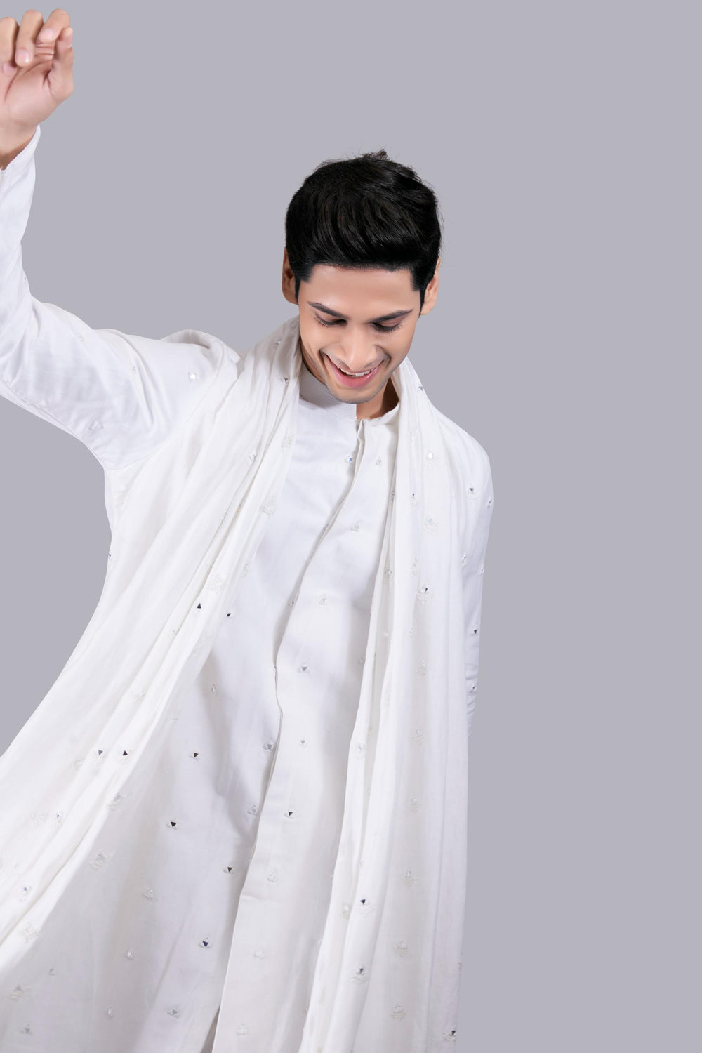 OFF WHITE PURE LINEN SILK THREAD WORK KURTA SET
